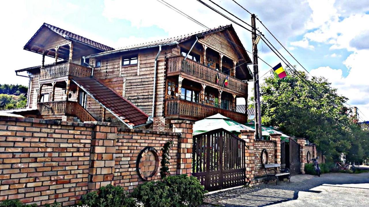 LapusLa Curtea Veche公寓 外观 照片